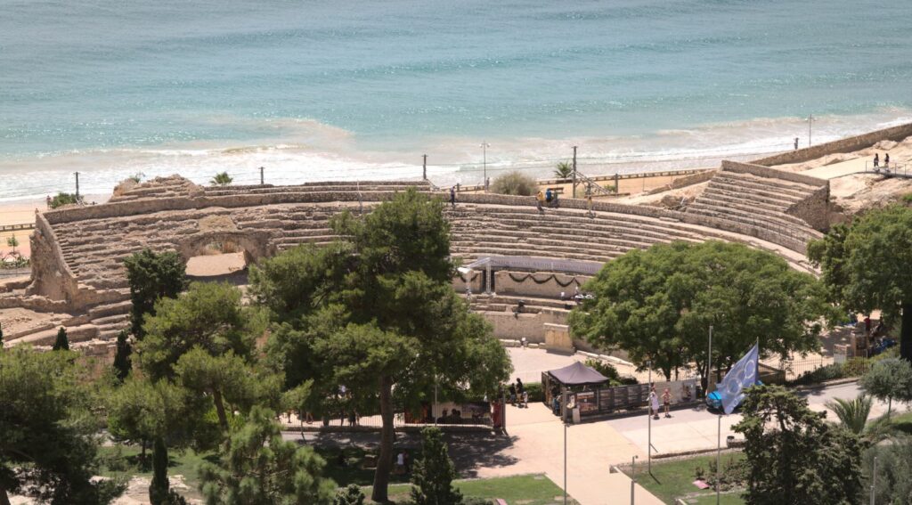 Blick auf das Amphitheater in Tarragona